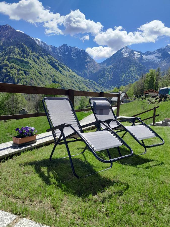 Casa All'Alpe Gaggetto B & B Anzino المظهر الخارجي الصورة