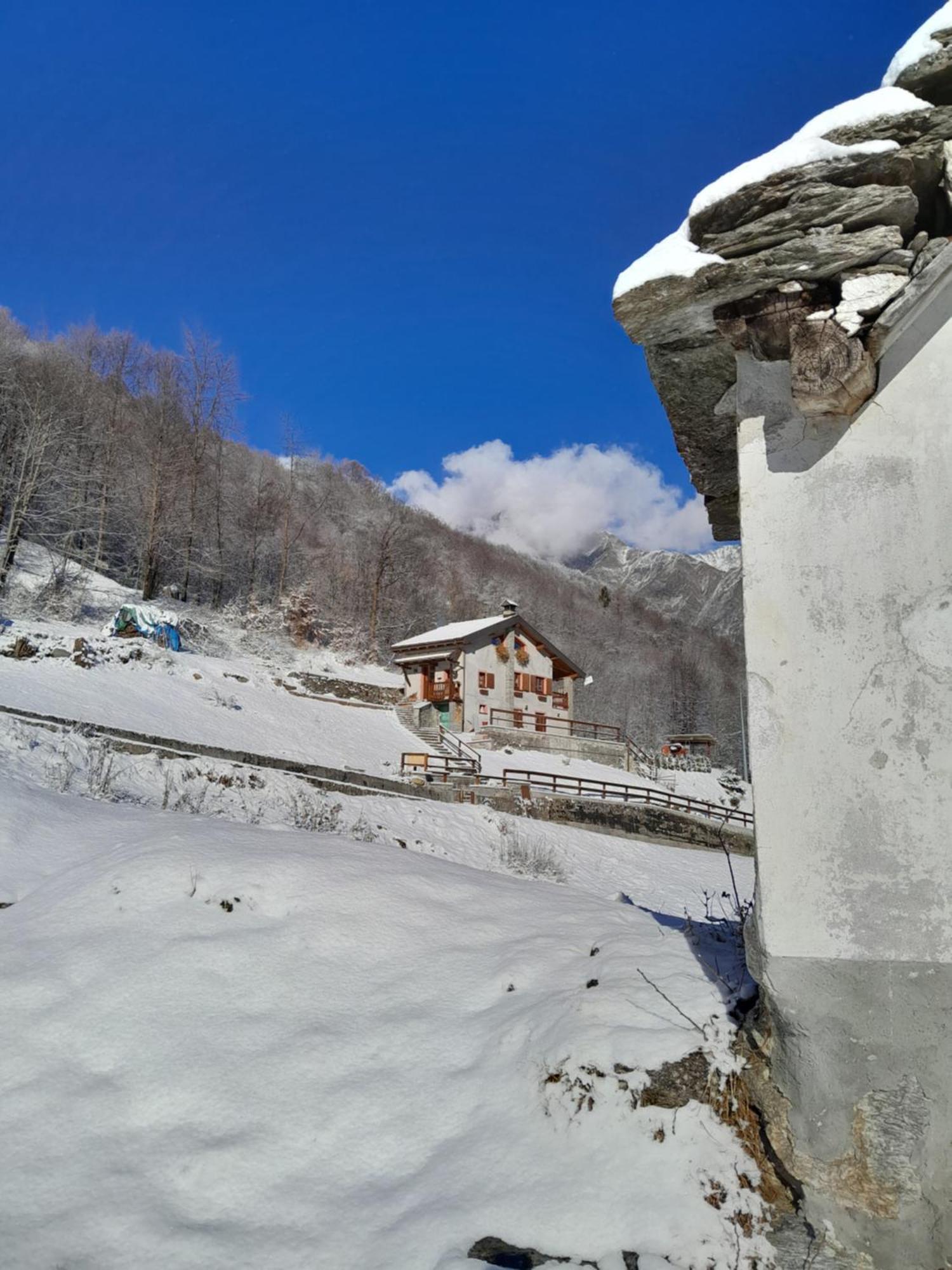 Casa All'Alpe Gaggetto B & B Anzino المظهر الخارجي الصورة